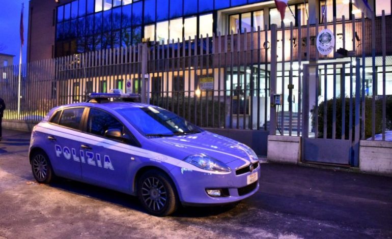 SHQIPTARJA SHERR ME GRUAN QË NDANTE SHTËPINË/ Fqinjët thërrasin policinë. Kur i zbulojnë të kaluarën…