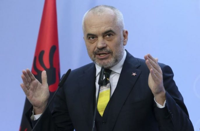 “GODET” ISH KRYEBASHKIAKUN E KAVAJËS/ Rama: Ka harruar të mbledhë plehrat në Golem