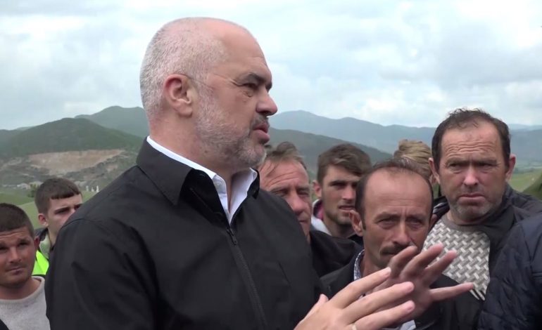 RINDËRTIMI I BANESAVE PAS TËRMETEVE/ Rama vizitë “BLIC” në FLOQ të Korçës (VIDEO)