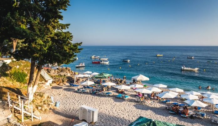 “ATËHERË EJANI, PSE JO”? Shqipëria, ndër gjashtë vendet më të bukura për t’u vizituar në shtator
