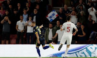 LIVE/ Po luhet ndeshja "Euro 2020" Angli-Kosovë, mbyllet pjesa e parë. Rezultati 5-1
