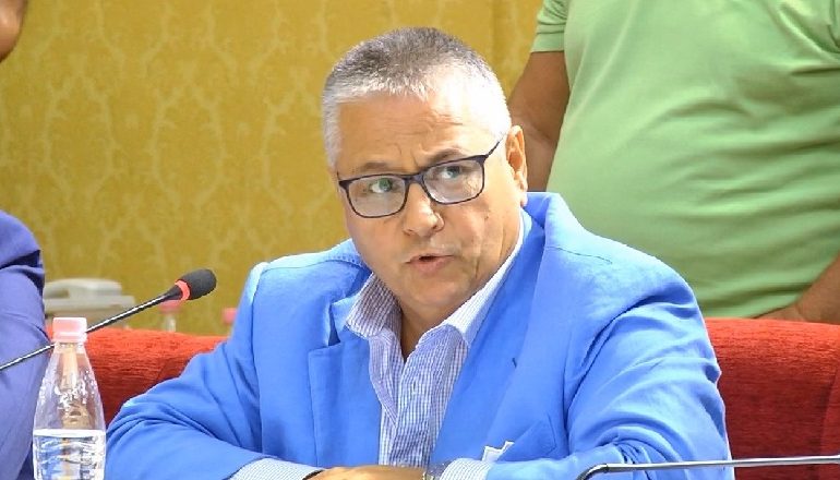 DEBATET/ Fino- Metës: Jeni i anshëm, jo mbi palët. I shtyve zgjedhjet se donte Lul Basha