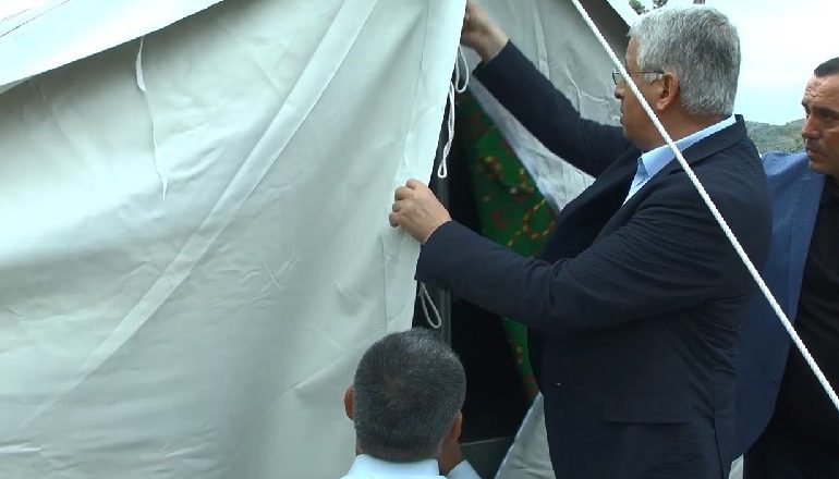 MOTI I KEQ/ Lleshaj sërish apel banorëve të prekur nga tërmeti: Zhvendosuni në qendrat e pritjes