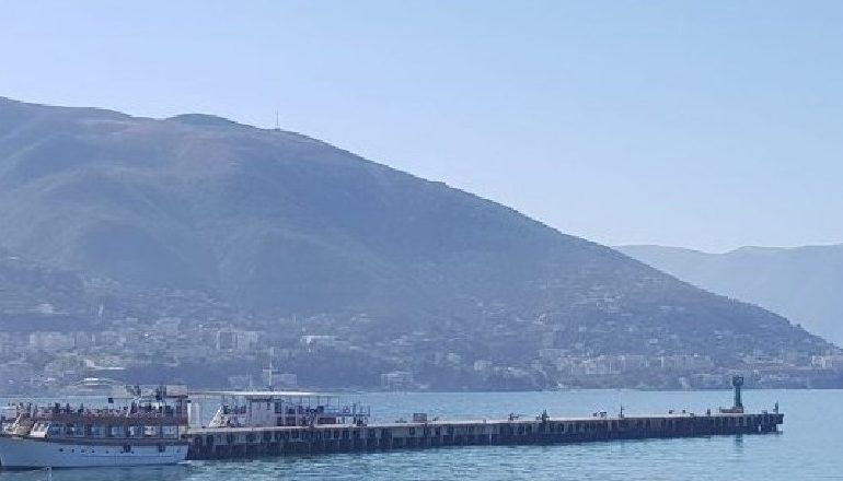 VETËM NË SHTATOR/ Mbi 2 mijë turistë vendas e të huaj frekuentuan Sazanin dhe Karaburunin