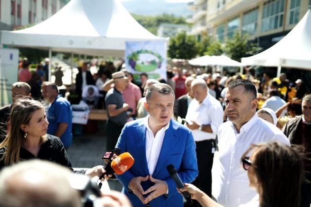 “FESTA E MJALTIT” NË LIBRAZHD/ Panair agro-ushqimor