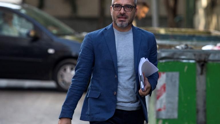 MEDIAT E HUAJA ME SYTË NGA TIRANA/ Çfarë shkruajnë pas vendimit të Gjykatës për Saimir Tahirin (FOTO)