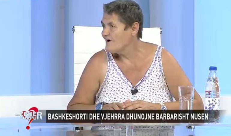 “E RRAHIN BARBARISHT BURRI DHE VJEHRRA”/ Fëmijët ulërasin teksa shohin tmerrin me sy. Pamjet rrëqethëse (VIDEO)