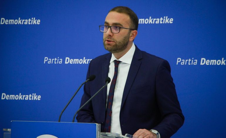 DJEGIA E PARLAMENTIT? Gazment Bardhi: PD s’ka pasur kurrë plane të tilla