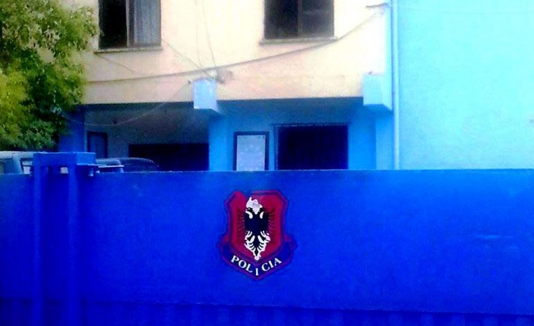 VRASJA ME PLUMB NË ZEMËR E 52-VJEÇARIT/ Aksidenti teksa pastronte armën, çfarë bënë nëna dhe gruaja e tij pas ngjarjes