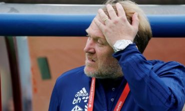 EURO 2020/ Pësoi 4 gola në transfertë, jep dorëheqjen trajneri i kombëtares ballkanase...