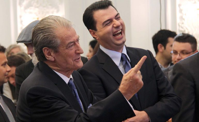 “QYTETARI DIXHITAL MEDIA MË E BESUESHME”/ Si BASHA po ndjek RRUGËN që ndoqi Berisha kur ishte në qeveri