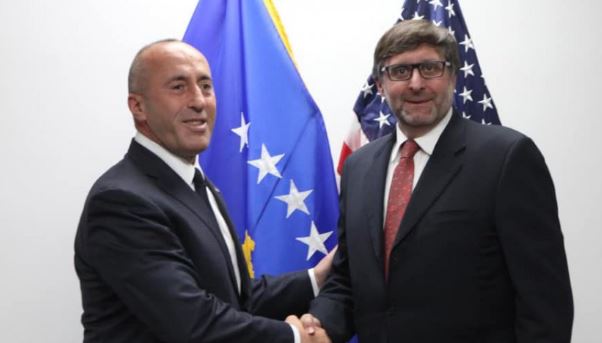 KOSOVA Ë SHTË E PA LËKUNDUR/ Haradinaj takon Palmerin: Rikthim në dialog pa kushte dhe me kornizë të qartë