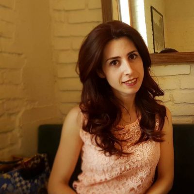 “SI E LE DJALIN E VOGËL VETËM JONA”/ Nga tragjedia në tragjedi. Miqtë dhe familja britma e klithma për 30-vjeçaren: Mbeti jetim biri o….(FOTO)