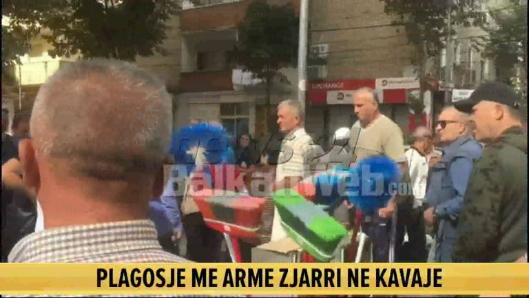 TRONDITET KAVAJA/ Ja kallashi me të cilin u qëllua në mes të qytetit. Reagon policia: Ngjarja për motive të dobëta (FOTO)