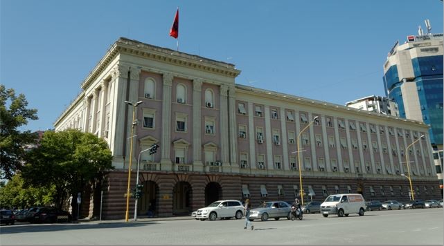KUVENDI PUBLIKON EMRAT/ Gjashtë kandidatët për Gjykatën Kushtetuese