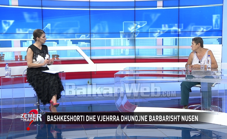 PAS VIDEOS SË RËNDË/ Krushkat zihen ‘live”: Nusja vinte në mes të natës, i kam thënë “në të pafsha dhe një herë…”