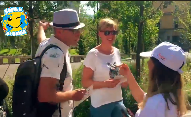 NËN RITMET E MUZIKËS POPULLORE/ Si e nisi kryeministri Rama mëngjesin sot (VIDEO)
