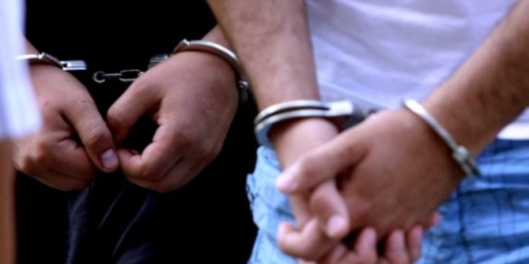 BABË E BIR NË PRANGA NË GJERMANI/ Martonin shqiptarët me rumune dhe bullgare “PËR LETRA”
