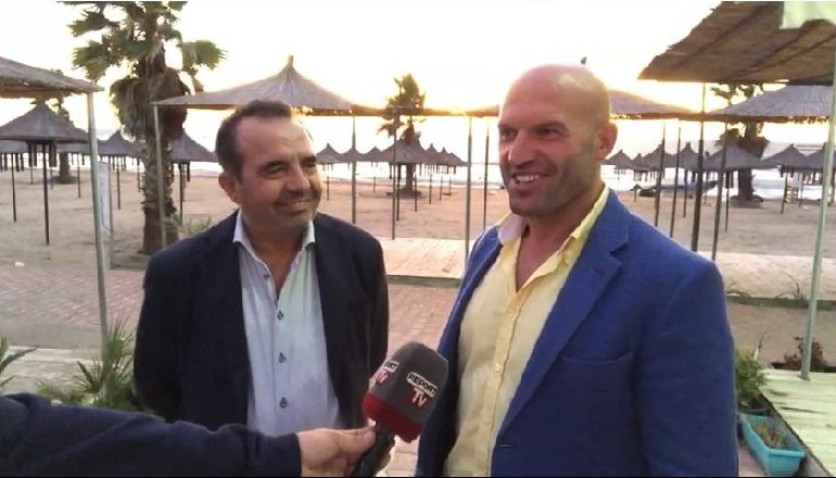 “ATY KU PUNOHET KA…”/ Kampioni i Botës, Ismail Keta premton të sjellë investitorët gjerman në Rrogozhinë: Do të bëjë të pamundurën!