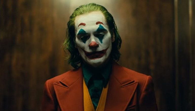 LANÇIMI I FILMIT “JOKER”/ Kritikët: Mund të rrisë numrin e vrasjeve