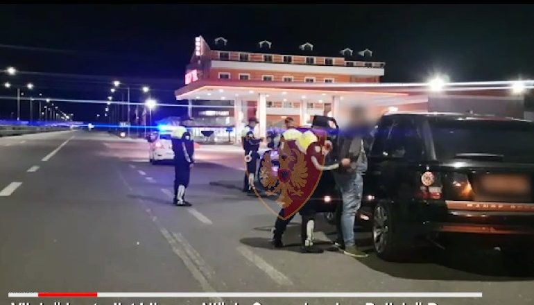 “TË DEHUR DHE ME SHPEJTËSI”/ Policia rrugore kontrolle blic me makina civile, penalizohen shoferë pa patenta