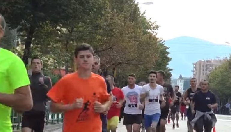 SOT MARATONA E TIRANËS/ Garues nga 42 shtete të botës, ja rrugët që do të bllokohen
