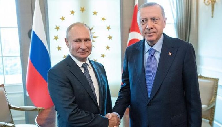 LUFTA/ Putin, Erdogan dhe interesat ruse në Siri. Loja delikate diplomatike në zhvillim