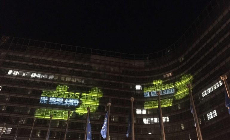 NEGOCIATAT/ “Euractiv” jep detaje të reja: Nëse “dorëzohet” Franca, pranojnë dhe dy shtetet e tjera