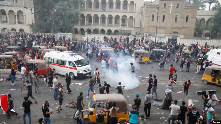 PROTESTA TË PËGJAKSHME NË IRAK/ Shkon në 42 numri i personave të vrarë
