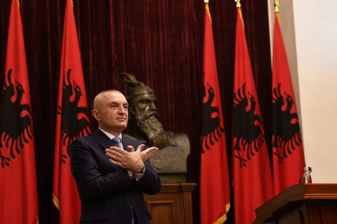 SHTYRJA E NEGOCIATAVE/ Sekretari i PS ironizon Metën: Asnjë fjalë, asnjë lajm, asnjë…