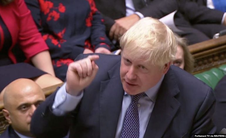 MARRËVESHJA ME BE/ Johnson sfidues pasi parlamenti voton për të detyruar vonesën e Brexitit