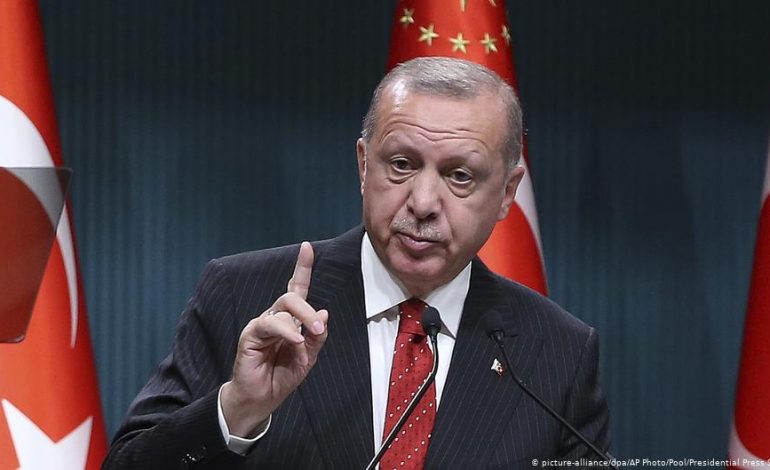 EUROPA E KËRCËNUAR/ Erdogan: Po e quajtët pushtim operacionin tonë…