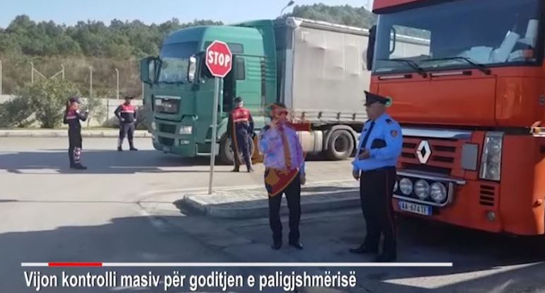 AKSION “BLIC” NË DOGANËN E TIRANËS/ Shoqërohen 7 persona, sekuestrohet një pistoletë (VIDEO)