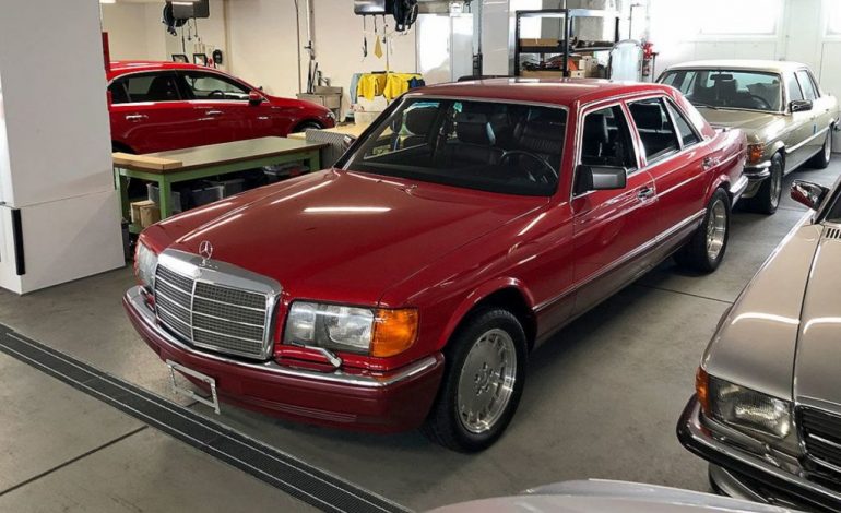 NË GARAZH PËR 28 VJET/ Mercedes S-Class W126 vlen plot 100 mijë euro sepse…