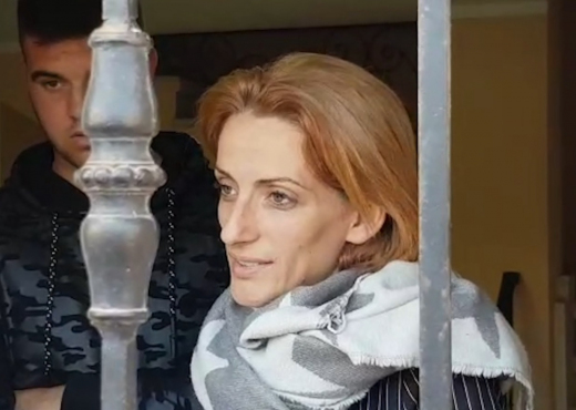 VRASJA NË KAVAJË/ “Burri më beson për çdo gjë”, deklarata e Marsida Qatjas në media