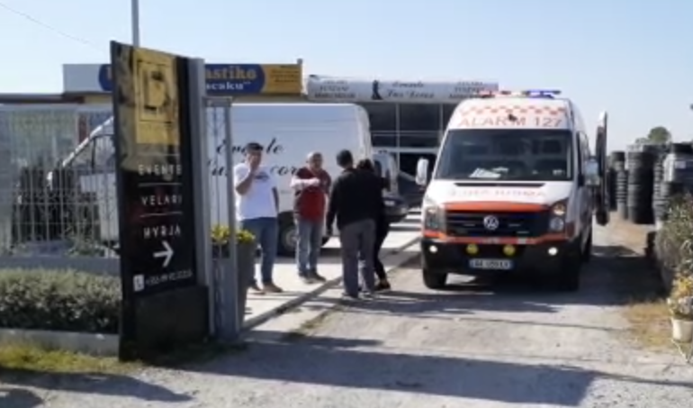 “MA BËRI AJO KU*VA”/ Gruaja nuk mban veten kur sheh burrin të vdekur. Viktima kishte konsumuar… (EMRI+VIDEO)