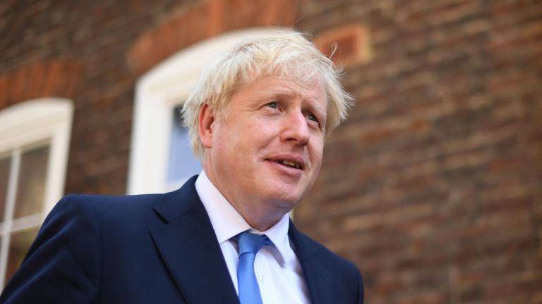BREXIT/ Boris Johnson arrin marrëveshje me BE-në