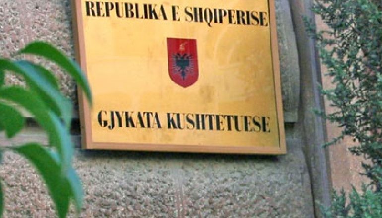 KUSHTETUESJA DREJT FUNKSIONIMIT ME 5 ANËTARË/ Dosjet që mund të shqyrtohen dhe çështjet që duan 6…