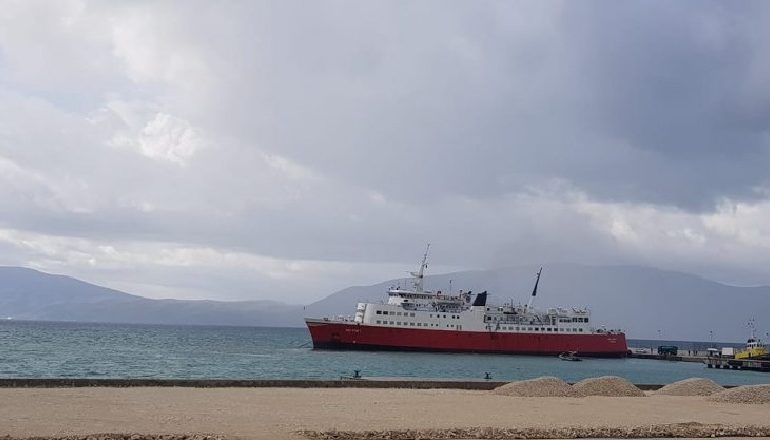 MOTI DHE DALLGËT E FORTA/ Anulohet udhëtimi i tragetit të linjes Vlorë- Brindisi
