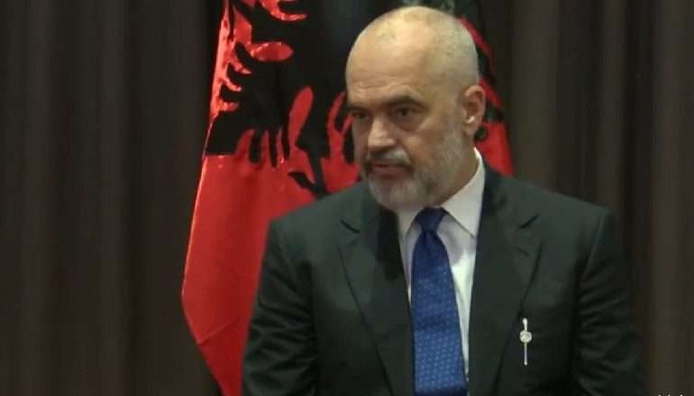 SHENGENI BALLKANIK, JUGOSLLAVIA E RE? Rama i përgjigjet Isa Mustafës