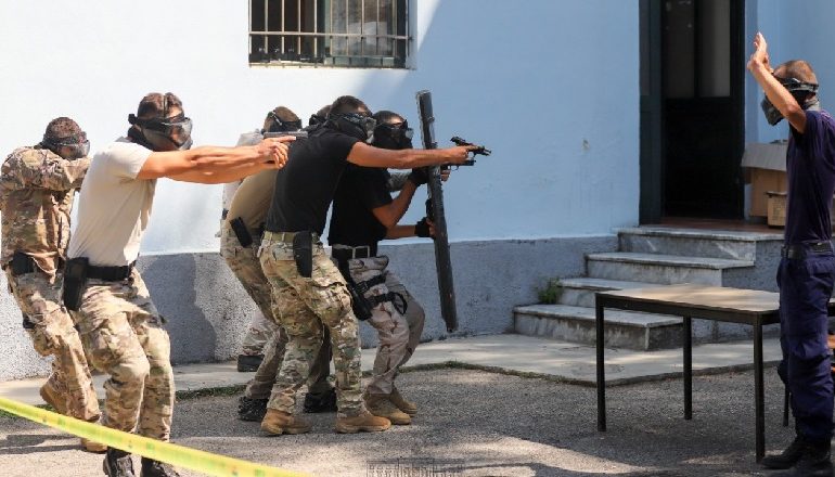 KONSULENCË IZRAELITE PËR “FAUDËN” SHQIPTARE/ Detajet e ligjit special me efektivë të infiltruar brenda krimit dhe korrupsionit në drejtësi (VIDEO)