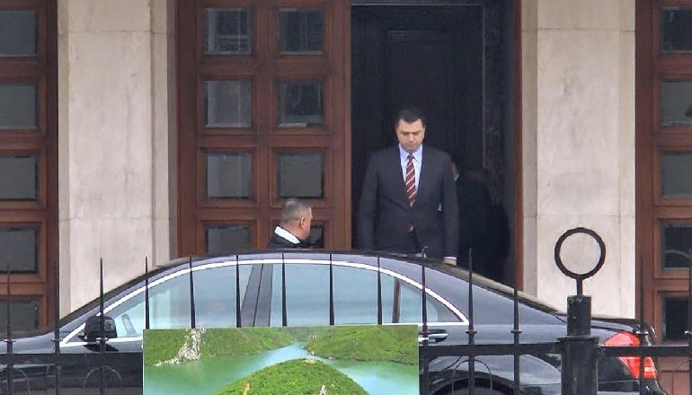 PËRFUNDON TAKIMI NË PRESIDENCË/ Aleatët e Bashës: Do flasim më vonë mos bëhet rrëmujë