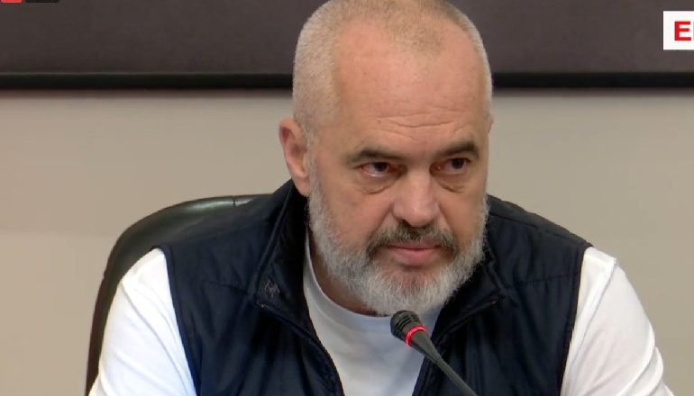 TËRMETI/ Rama: Teoria që unë nuk e lë shtëpinë nuk do funksionojë! Plani për familjet me banesa të dëmtuara dhe shkollimin e fëmijëve