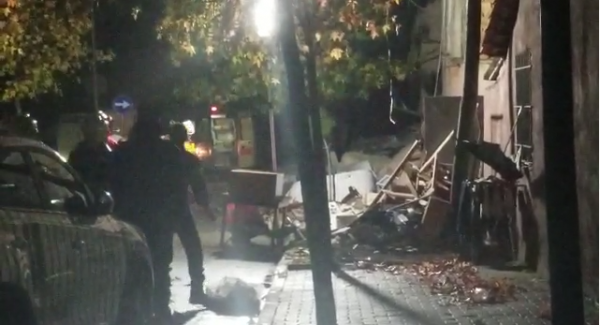 TËRMETI TRAGJIK/ Nxirret viktima e fundit nga rrënojat e pallatit 6 katësh në qytetin e Durrësit