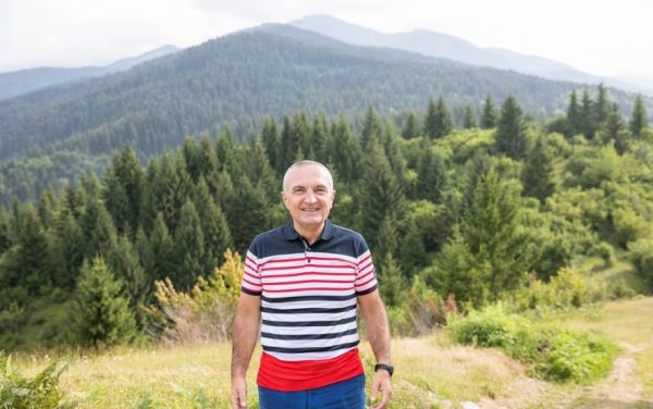 AFERA E VIDEOS 700 MIJË EURO/ Ja si ekspertët e “Kristalit” shpëtuan Ilir Metën, presidenti i shpërbleu me miliona euro tendera