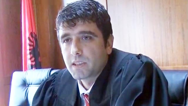 MAFIA E PRONAVE/ Nga Konomi tek vdekja misterioze e zv.drejtorit të SHISH, kronologjia e krimeve që “rastësisht” të çojnë te Gjiri i Lalëzit
