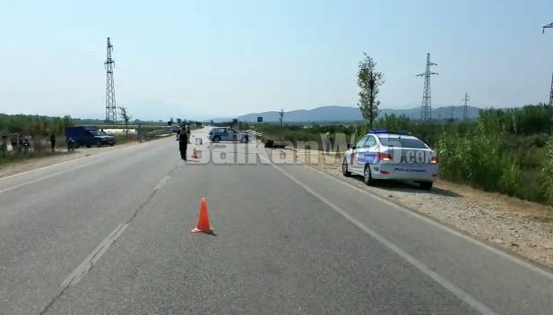 AKSIDENT I RËNDË NË KRUJË/ I riu përplas për vdekje gruan, policia…