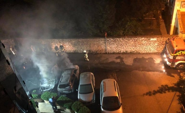 TRONDITET SHKODRA/ Shkrumbohet gjatë natës makina e gjyqtarit te njohur, dyshohet për zjarrvënie të qëllimshme (EMRI)