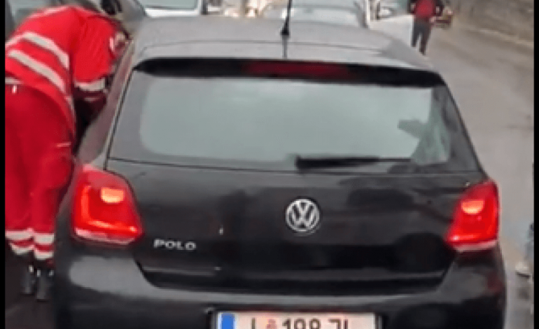MOS E HUMBISNI/ Shqiptari përplaset nga shoferja austriake, por ja çfarë bën ajo, mundohet te…