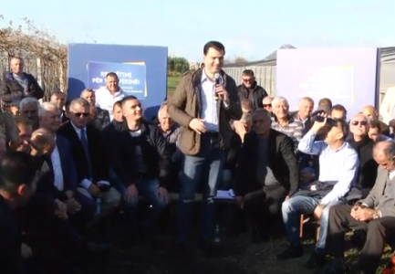 BATUTAT/ Fermeri sot paradite në Lezhë: Pëshëndetje zoti Edi. Reagon Basha: Mirëmbrëma zoti Zef